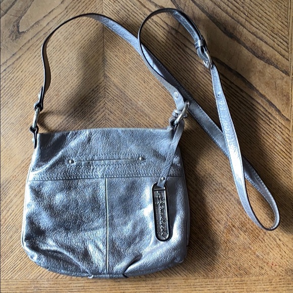 B. Makowsky Signature Line Leather Crossbody Bag - Picture 3 of 8